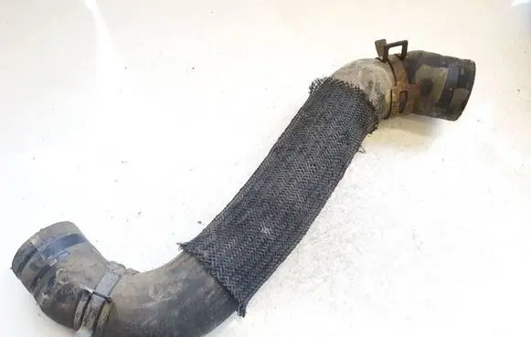 Toyota Avensis T250 Engine coolant pipe/hose