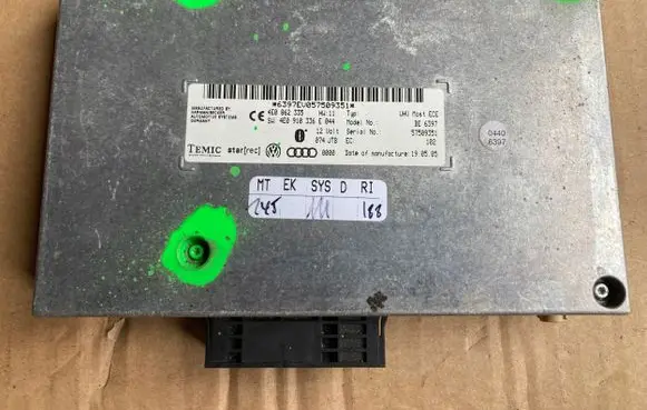 Audi A6 S6 C6 4F Bluetooth control unit module 4E0862335