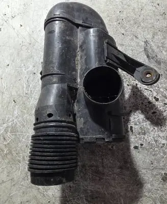 Audi 80 90 B3 Intake resonator 026129643F
