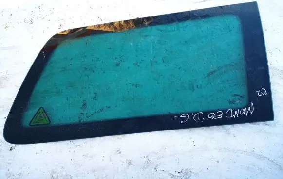 Ford Mondeo Mk III Rear side window
