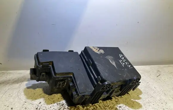 Nissan Qashqai Fuse box set