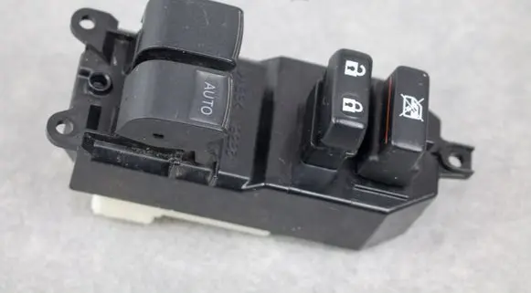 Toyota Yaris Electric window control switch 192831