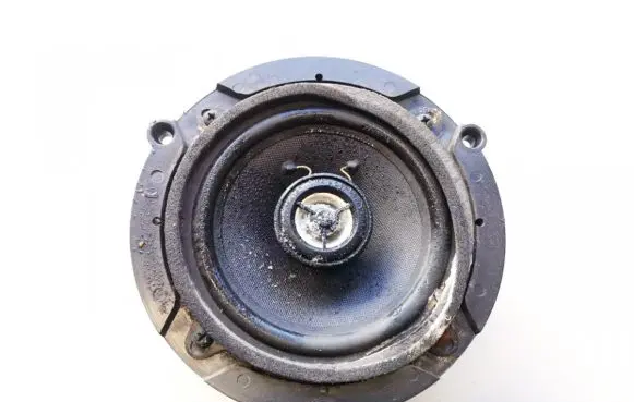 Mazda 323 F Front door speaker