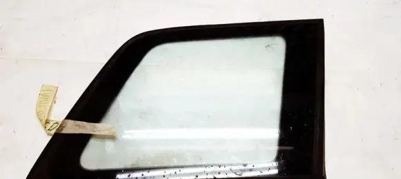 Mitsubishi Outlander Rear side window