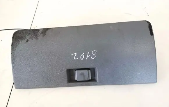 Renault Espace II Glove box