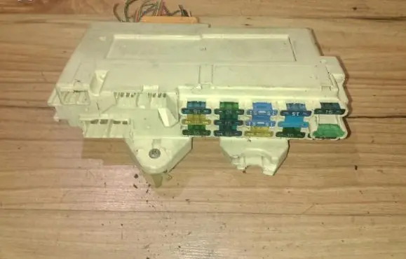 Mazda Xedos 6 Fuse box set