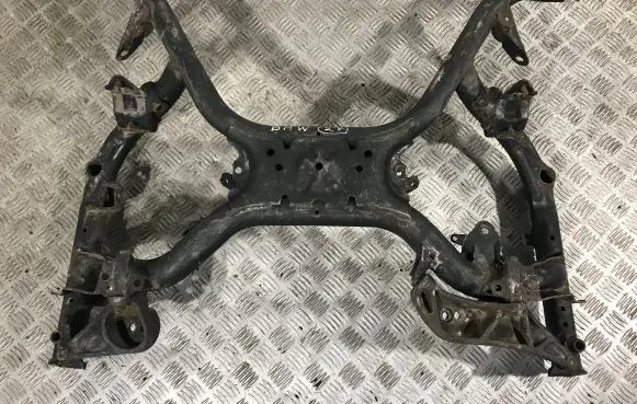 BMW 5 E39 Front subframe 1093805