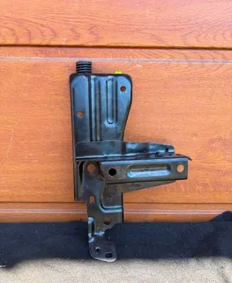 Toyota Yaris Cross Bottom radiator support slam panel 