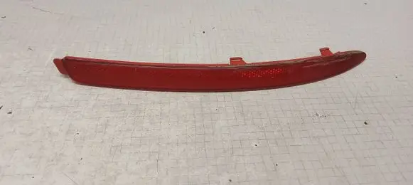 Skoda Octavia Mk2 (1Z) Rear tail light reflector 1Z0945106A E4023248