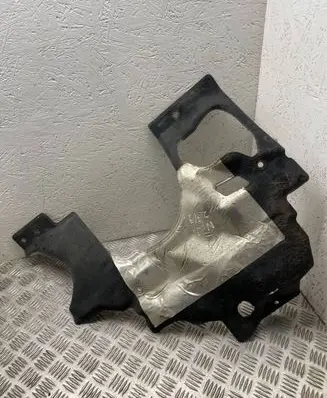Nissan Juke I F15 Sound insulation of firewall 