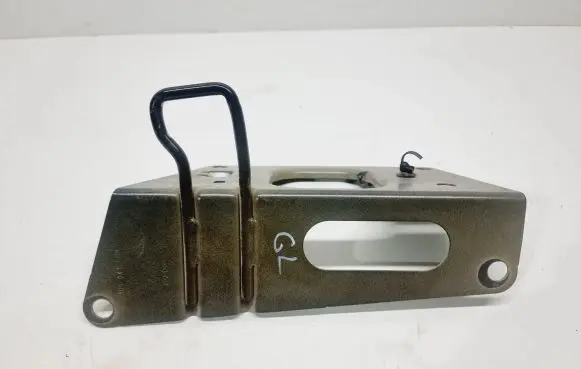 Opel Grandland X Tie down hook / loop 9810089380