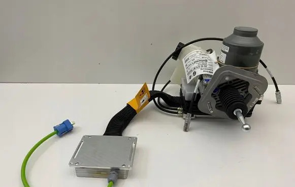 BMW 7 G70 ABS Pump 4A04E77
