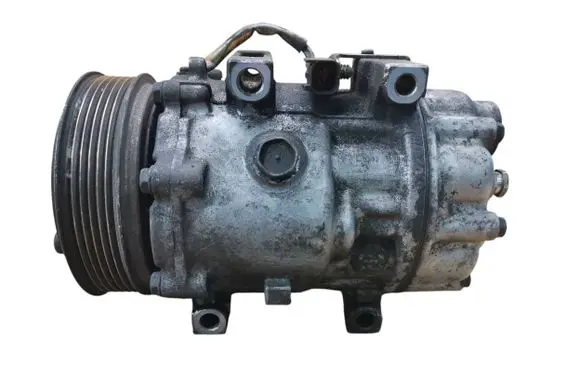 Volvo V50 Air conditioning (A/C) compressor (pump) 3M5H19D629HD 2556104424