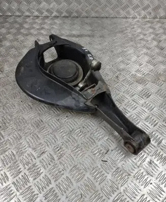 Lexus RX 450H Coil spring/strut mount 