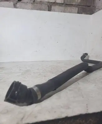 BMW 5 E60 E61 Engine coolant pipe/hose 31oet