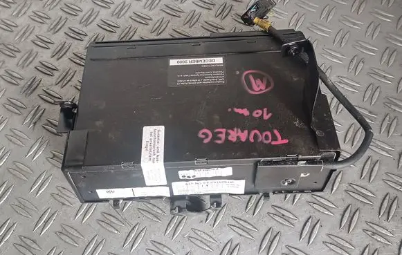 Volkswagen Touareg I CD/DVD changer 1J6035111