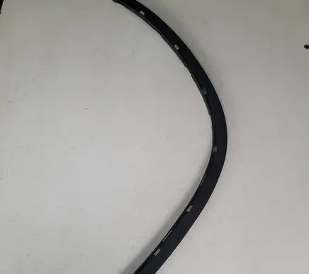 Mercedes-Benz GL X166 Front arch trim A1668846322