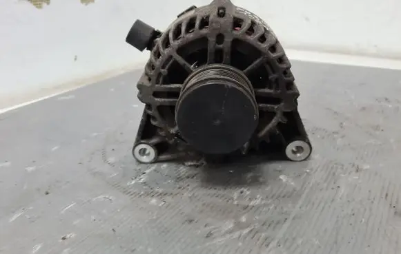Ford Fiesta Generator/alternator 2S6TAA