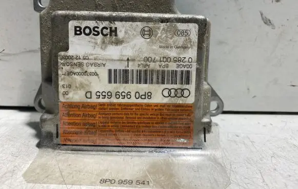 Volkswagen PASSAT B6 Airbag control unit/module 8P0959655D 0285001700 9696048