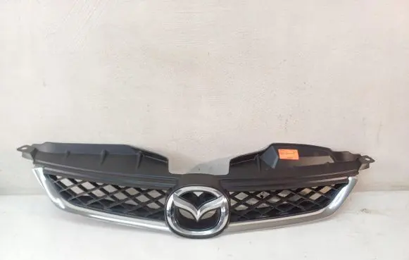 Mazda 5 Front bumper upper radiator grill C23550711