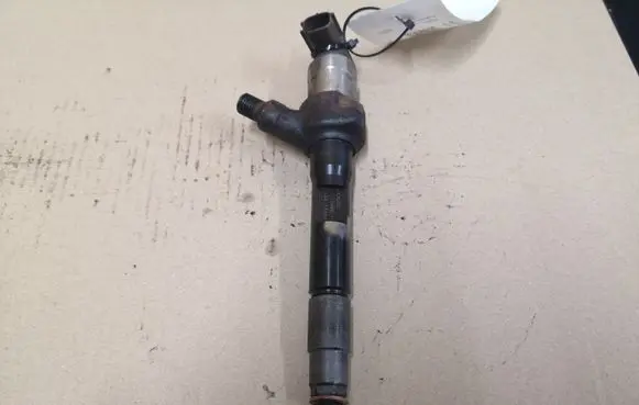 Mazda 6 Fuel injector R2AA 13H50