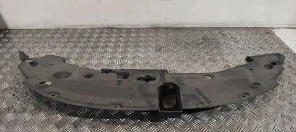 Toyota Avensis T270 Radiator trim 5328905010