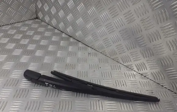 KIA Rio Rear wiper blade arm