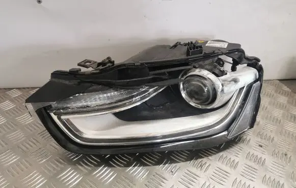 Audi A4 S4 B8 8K Headlight/headlamp 8K0941005