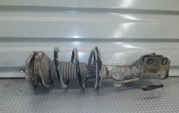 Toyota Corolla Verso AR10 Front shock absorber with coil spring 