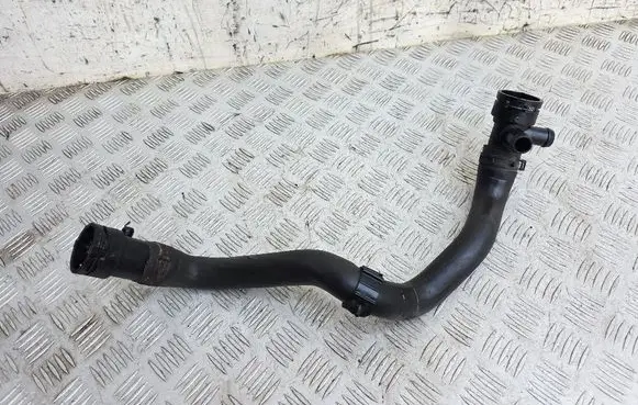 Audi A4 S4 B8 8K Engine coolant pipe/hose 4F0122293A 8K0122293F