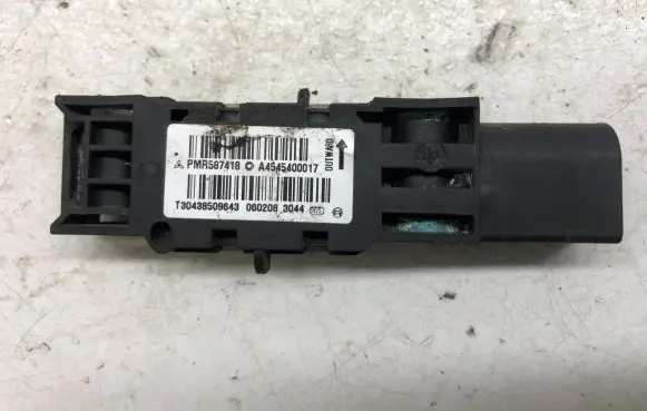 Mitsubishi Colt Airbag deployment crash/impact sensor PMR587418 A4545400017