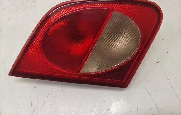 Mercedes-Benz E W210 Tailgate rear/tail lights A2108200964