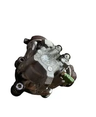 Volvo XC60 Fuel injection high pressure pump 31272896 0445010618