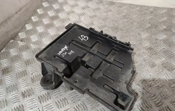 KIA Sportage Battery box tray 371502Y000