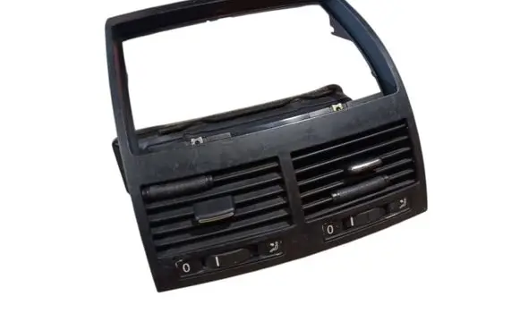 Dash center air vent grill