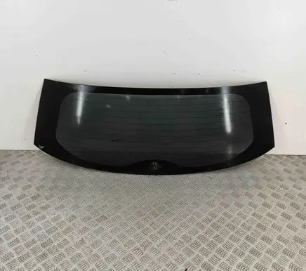 Suzuki Vitara (LY) Rear windscreen/windshield window 43R011401 8457054P10
