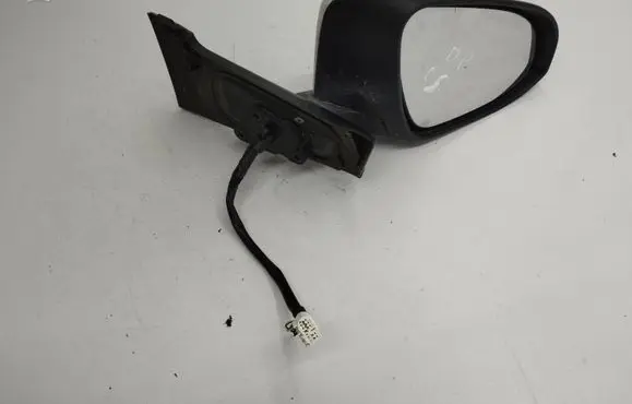 Toyota Yaris Manual wing mirror E8025614