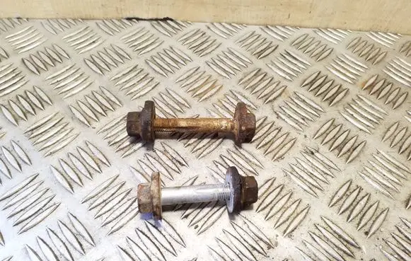 Mercedes-Benz ML W164 Rear suspension camber bolt 