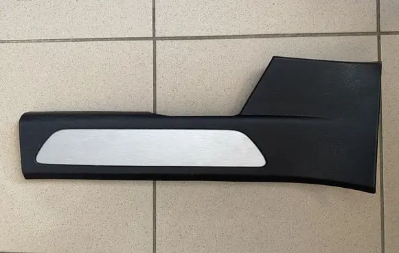Porsche Panamera (970) Rear seat side bottom trim 970555519