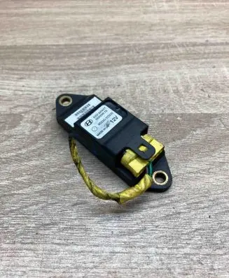 Hyundai i30 Airbag deployment crash/impact sensor 959201C000