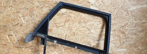 Audi A4 S4 B6 8E 8H Rear door window/glass frame 