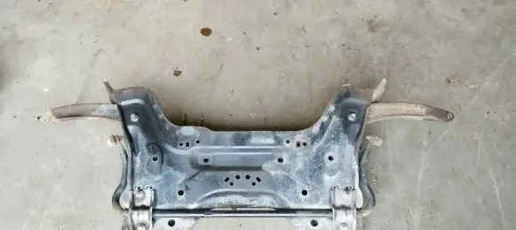 Peugeot Partner Front subframe