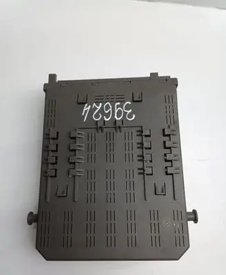 Peugeot 607 Fuse module 9651041480IH 9651041480