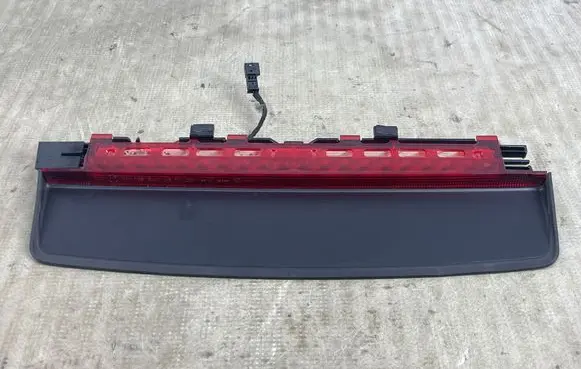 BMW 7 F01 F02 F03 F04 Third/center stoplight 7187221 7182211