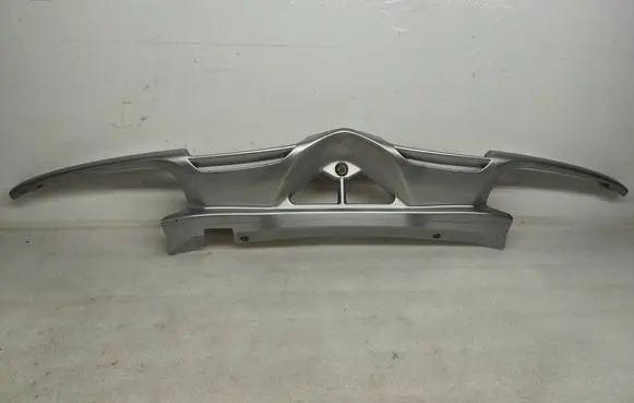 Alfa Romeo 145 - 146 Front bumper upper radiator grill 1831984