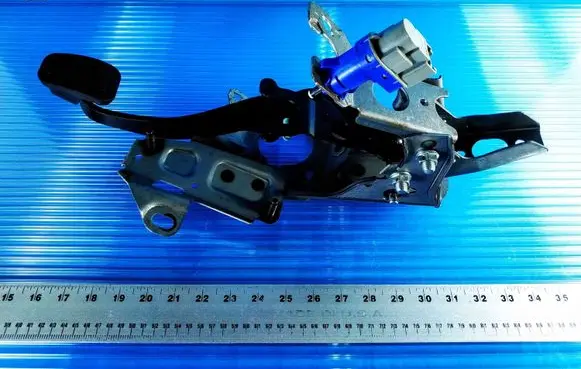 Ford Fiesta Brake pedal 8V512450EB 8V512450EBC91EA 8V512450EBC91EAL3