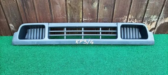 Volkswagen Multivan T5 Front bumper lower grill 7H0807719