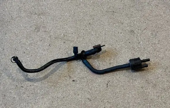 Mercedes-Benz C AMG W205 Valve A0014764432 A2054700593