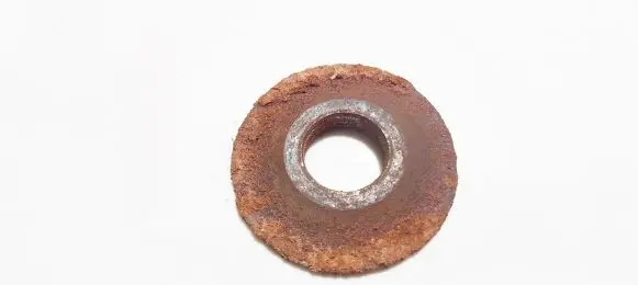 Subaru Forester SF Coil spring mount 