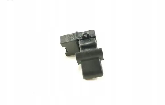 Rover 25 Quarter vent window switch YUF101360PMP